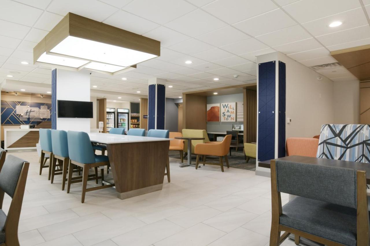 Holiday Inn Express & Suites - Williamstown - Glassboro By Ihg Extérieur photo