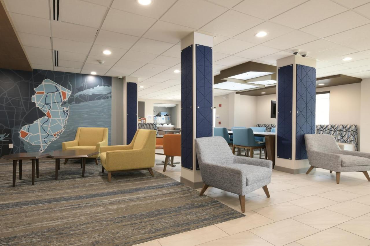 Holiday Inn Express & Suites - Williamstown - Glassboro By Ihg Extérieur photo
