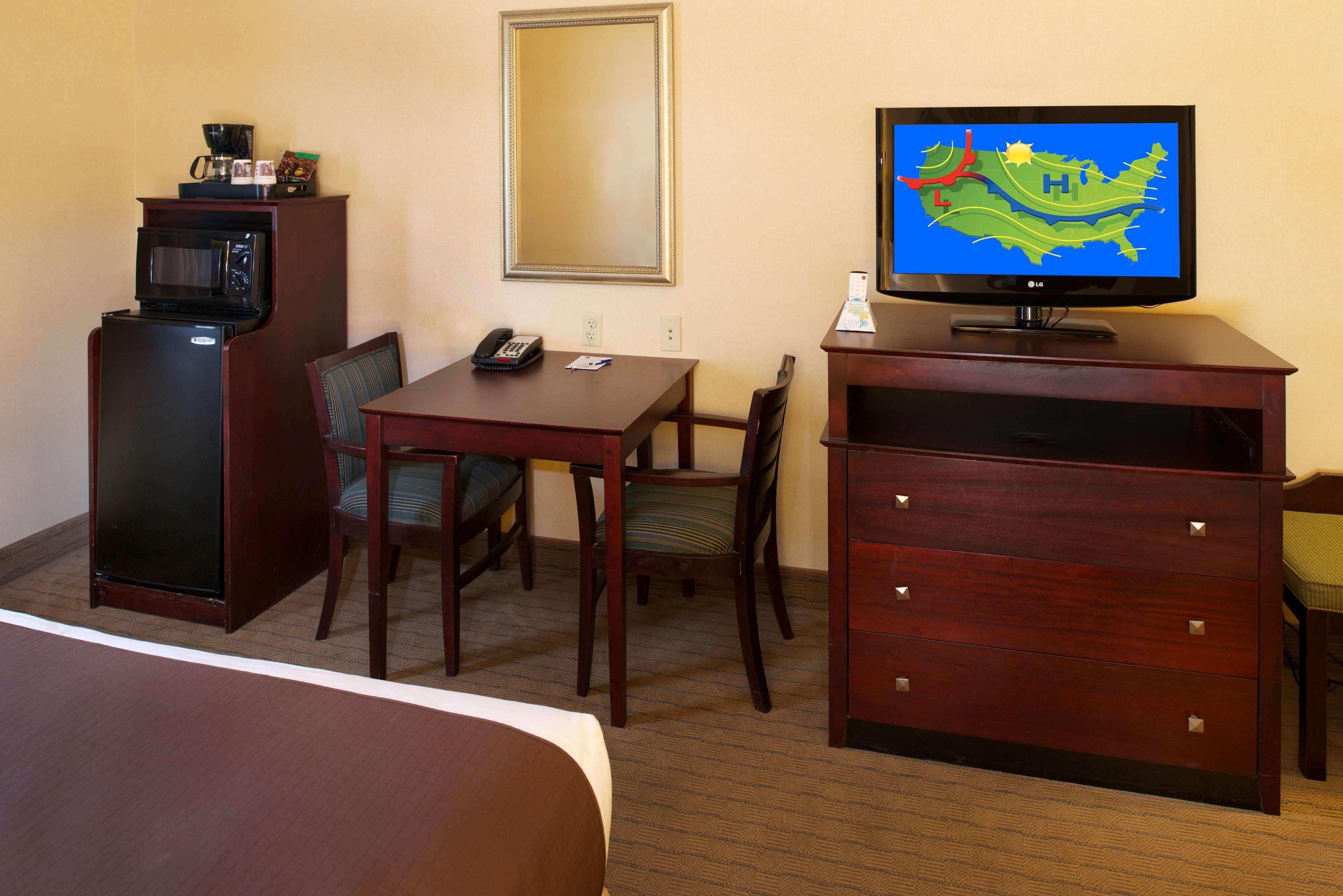 Holiday Inn Express & Suites - Williamstown - Glassboro By Ihg Extérieur photo