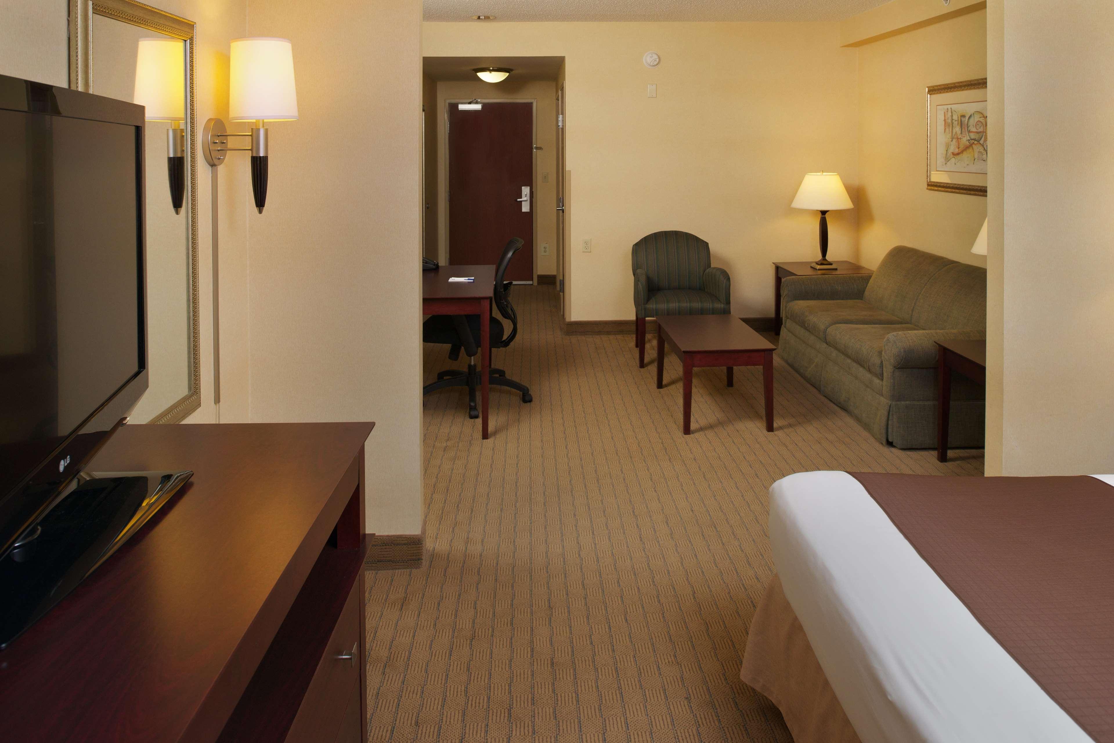Holiday Inn Express & Suites - Williamstown - Glassboro By Ihg Extérieur photo