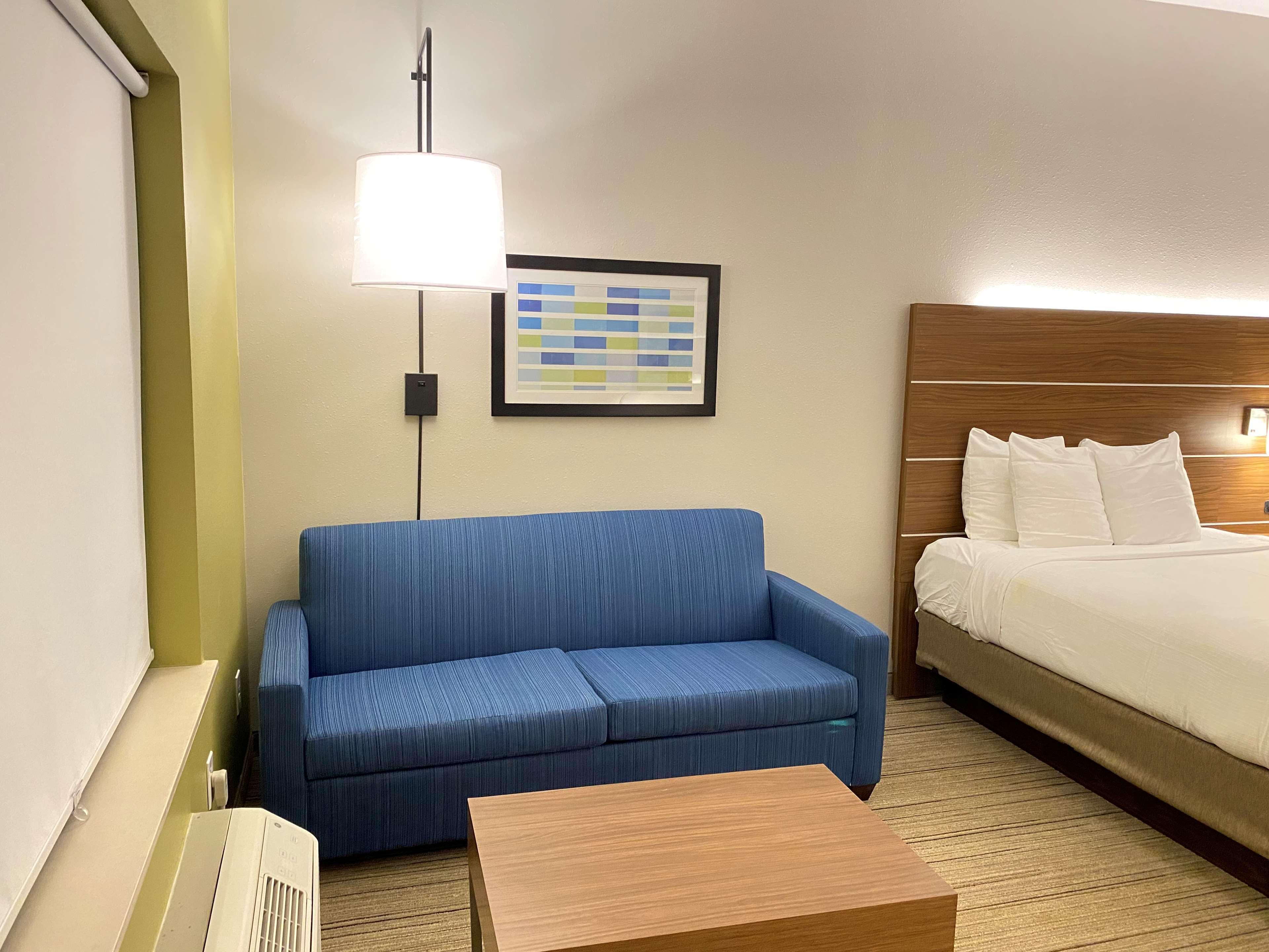 Holiday Inn Express & Suites - Williamstown - Glassboro By Ihg Extérieur photo